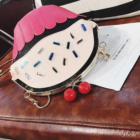 NWT-Fashion Cup Cake Long Chain Strap Cross Body - Picture 4 of 8